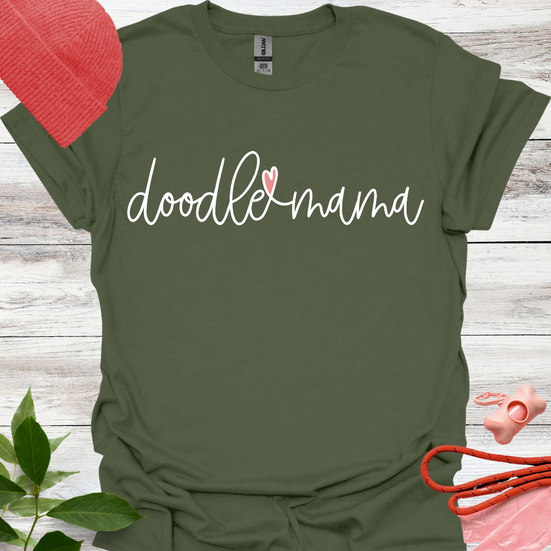 Doodle Mama. T-Shirt für Doodle Liebhaberinnen. Unisex Softstyle T-Shirt