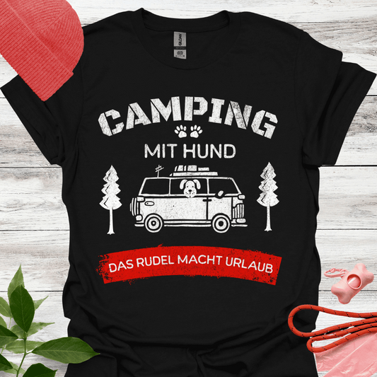 Lustiges T-Shirt für Camper und Hundeliebhaber, Das Rudel macht Urlaub, Unisex Softstyle T-Shirt