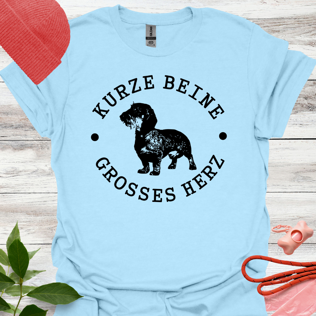 Kurze Beine, grosses Herz, T-Shirt für Dackelliebhaber, Unisex Softstyle T-Shirt